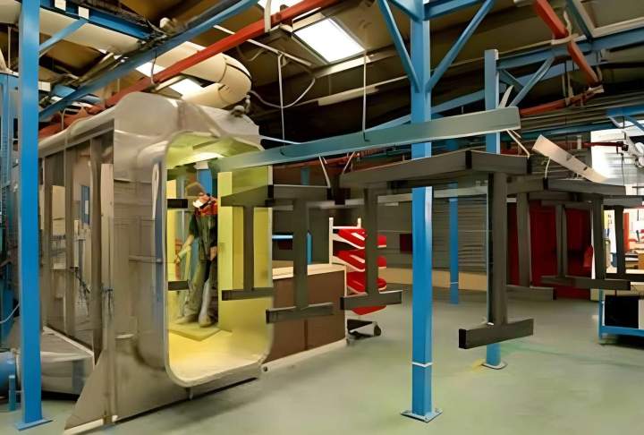 Overhead conveyor installation series 1100 France