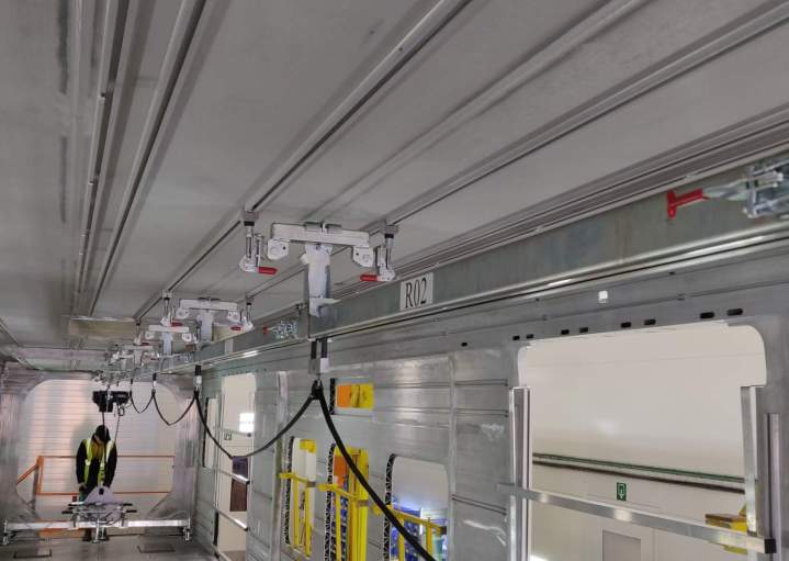 Convoyeur aérien monorail à chaîne inversée